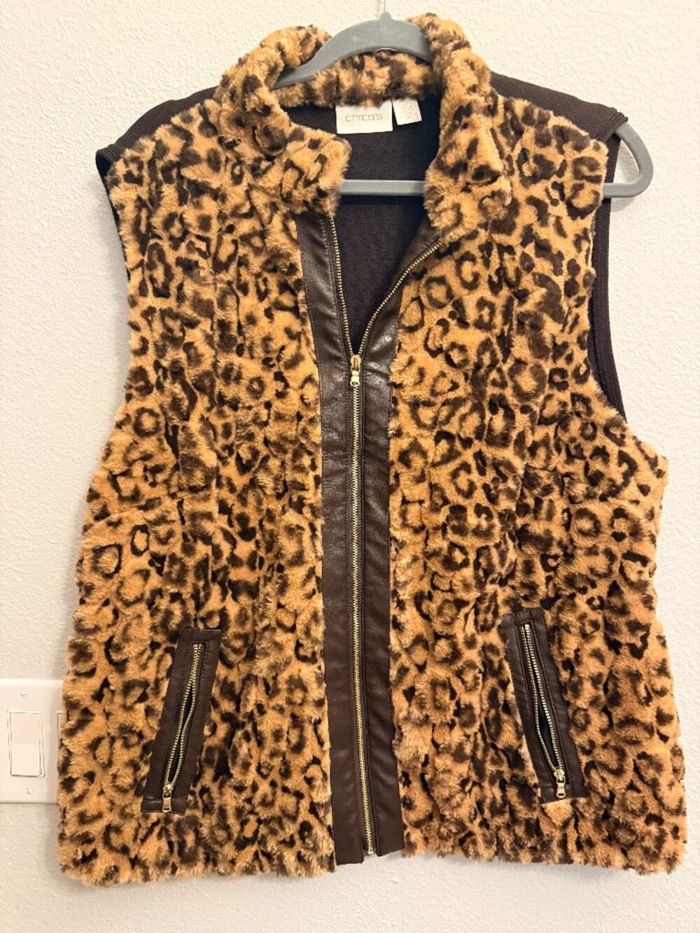 CHICO Animal Print Vest  ( SIZE 3)